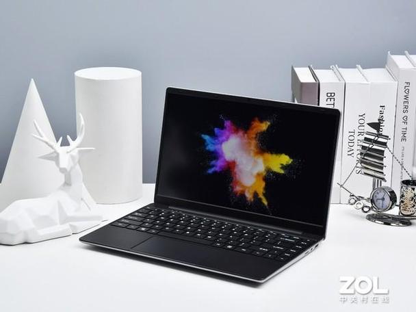 平台打造的中柏ezbook x5轻薄本不仅拥有不错的性价比,同时这款产品